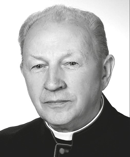 Obrazek posiada pusty atrybut alt; plik o nazwie zukowski-zmarly_942x628px.jpg